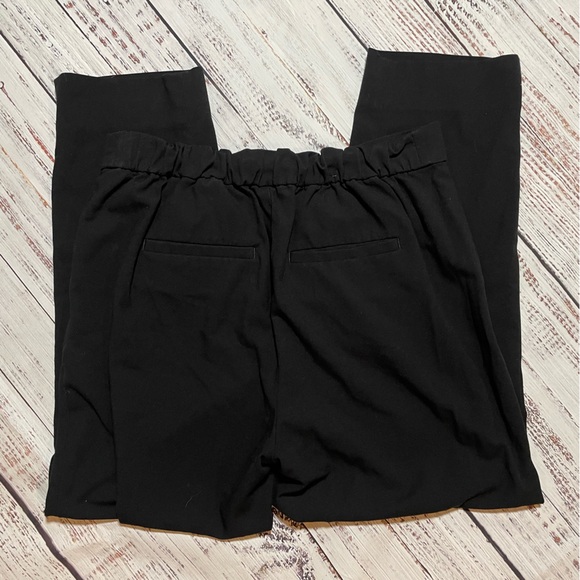 Banana Republic Hayden Pant. Pull on. Black. Size 6 petite. - Picture 7 of 11